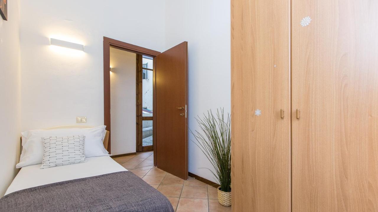 Rental In Rome - Santa Maria Novella Palace Florenz Exterior foto